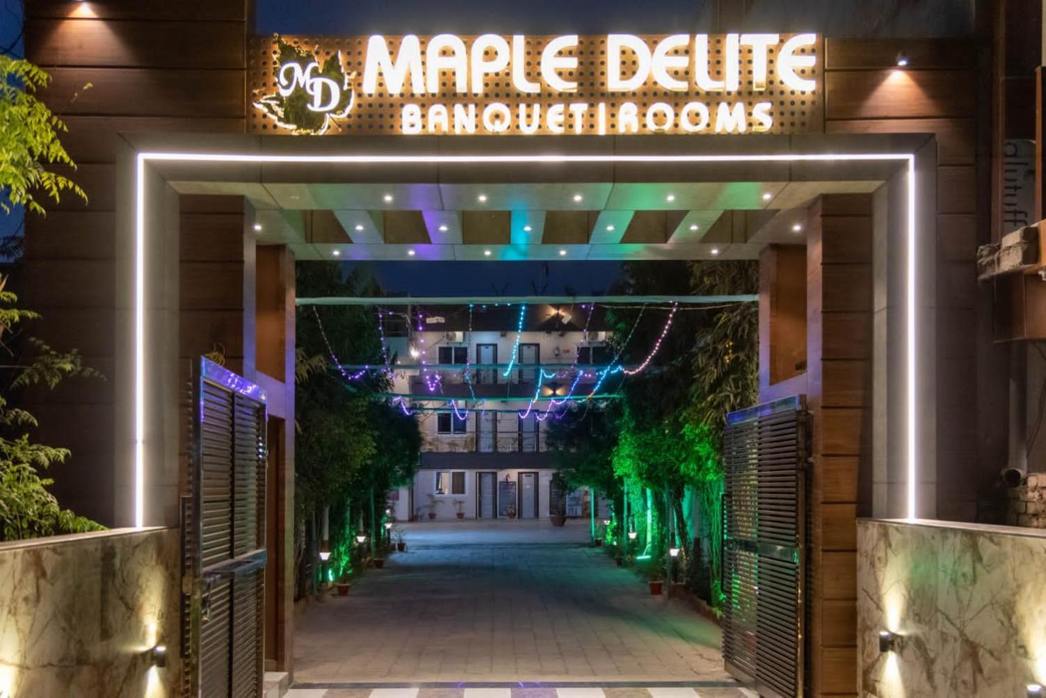 Hotel Maple Delite Lucknow Esterno foto