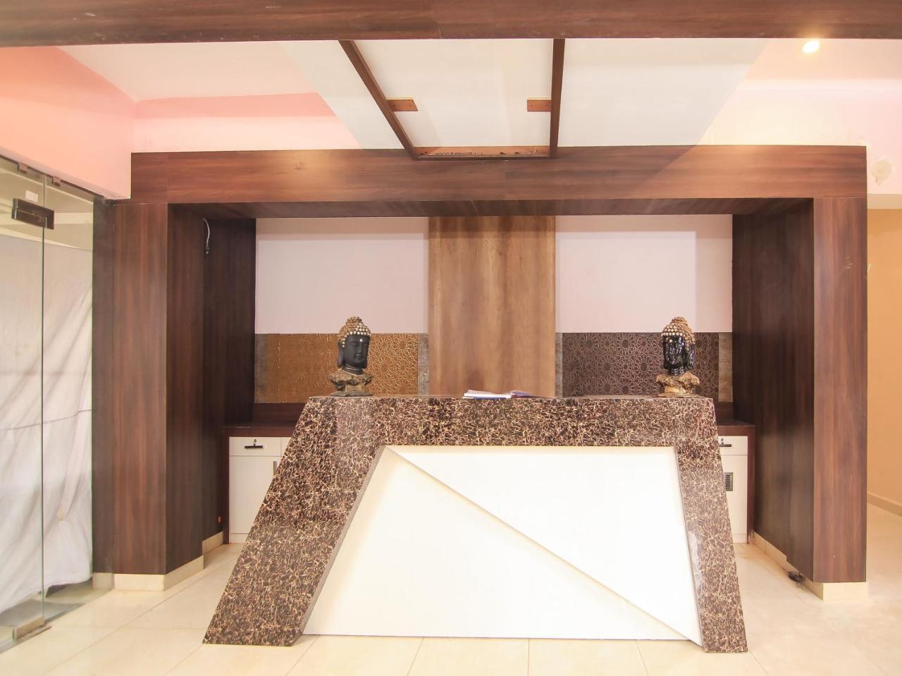 Hotel Maple Delite Lucknow Esterno foto