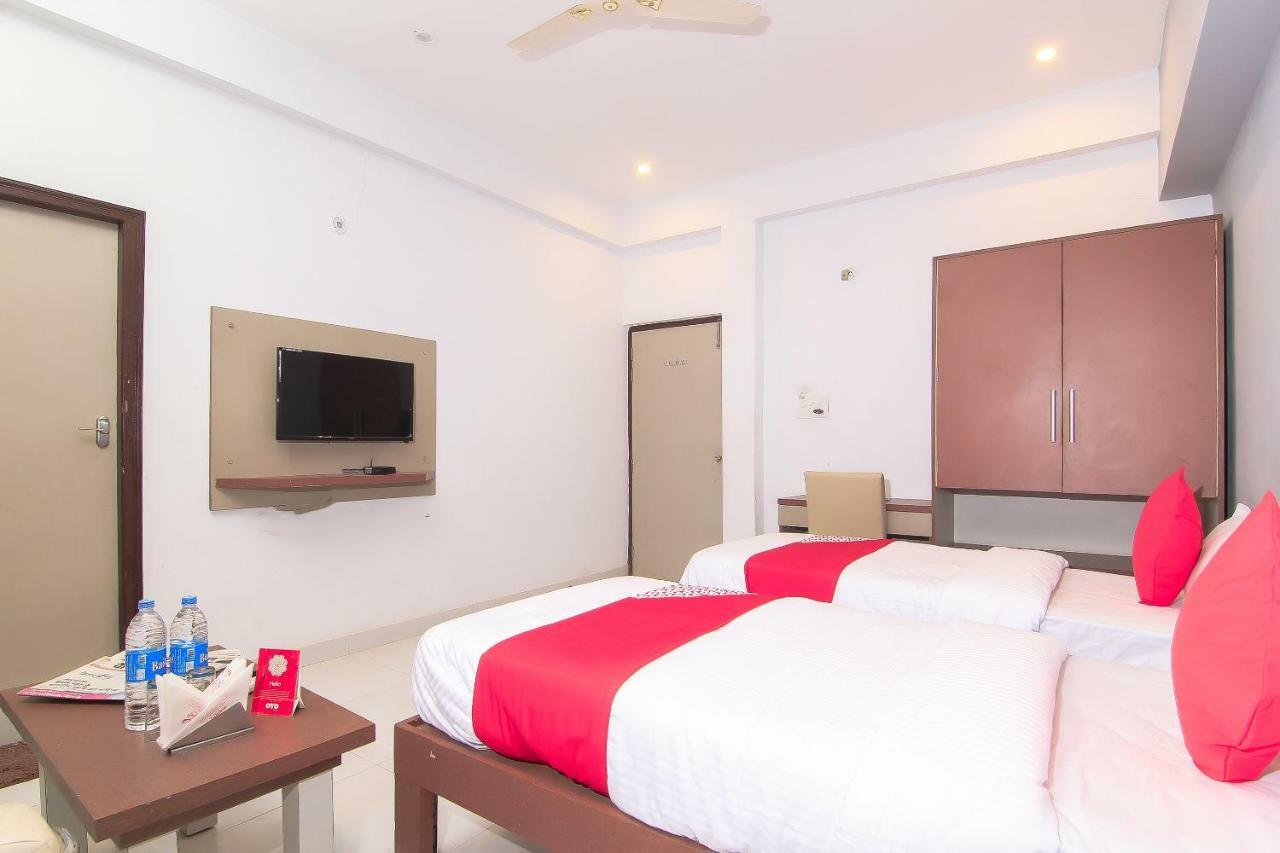 Hotel Maple Delite Lucknow Esterno foto